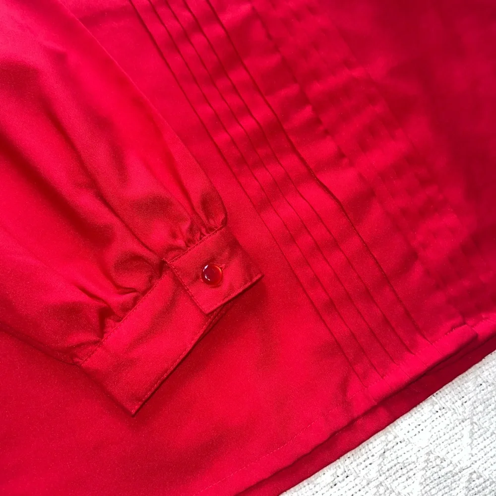 Alicia Red Tie Neck Bow Pleated Blouse Vintage Aesthetic Size 14 Tall - Picture 10 of 10